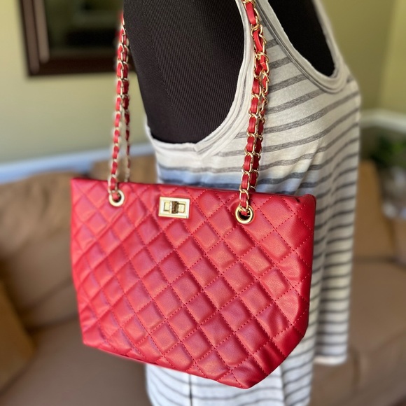 Handbags - Quilted Vegan Leather Shoulder Bag Red NEW